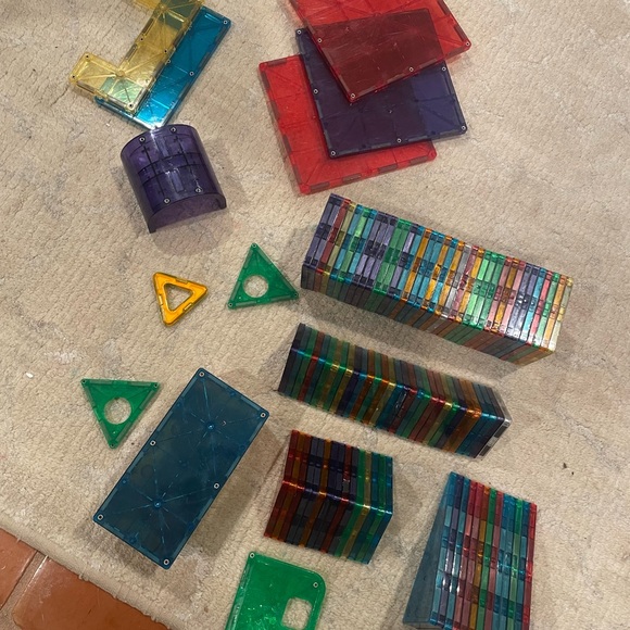 100 pieces MAGNA TILES Magnetic Building Tiles - Picture 7 of 7